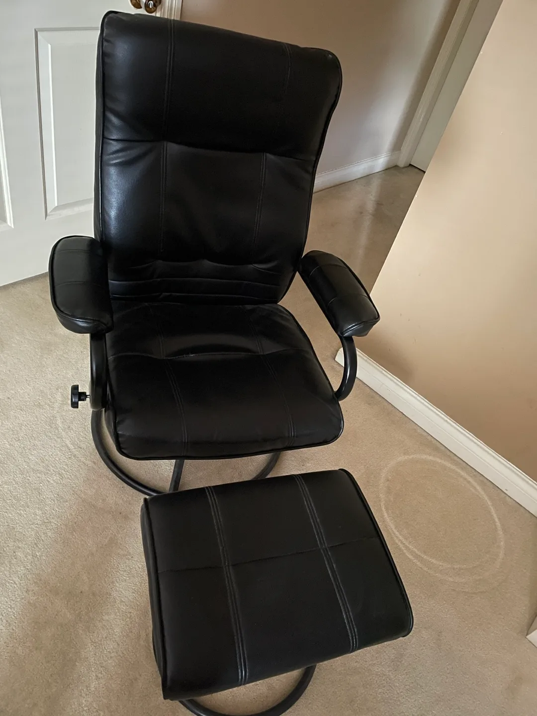 Recliner Chair with Ottoman #ThriftyPicks image indicator(3)