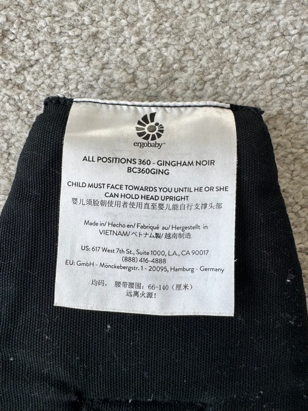 Ergobaby 360 Baby Carrier - Gingham Noir image indicator(3)