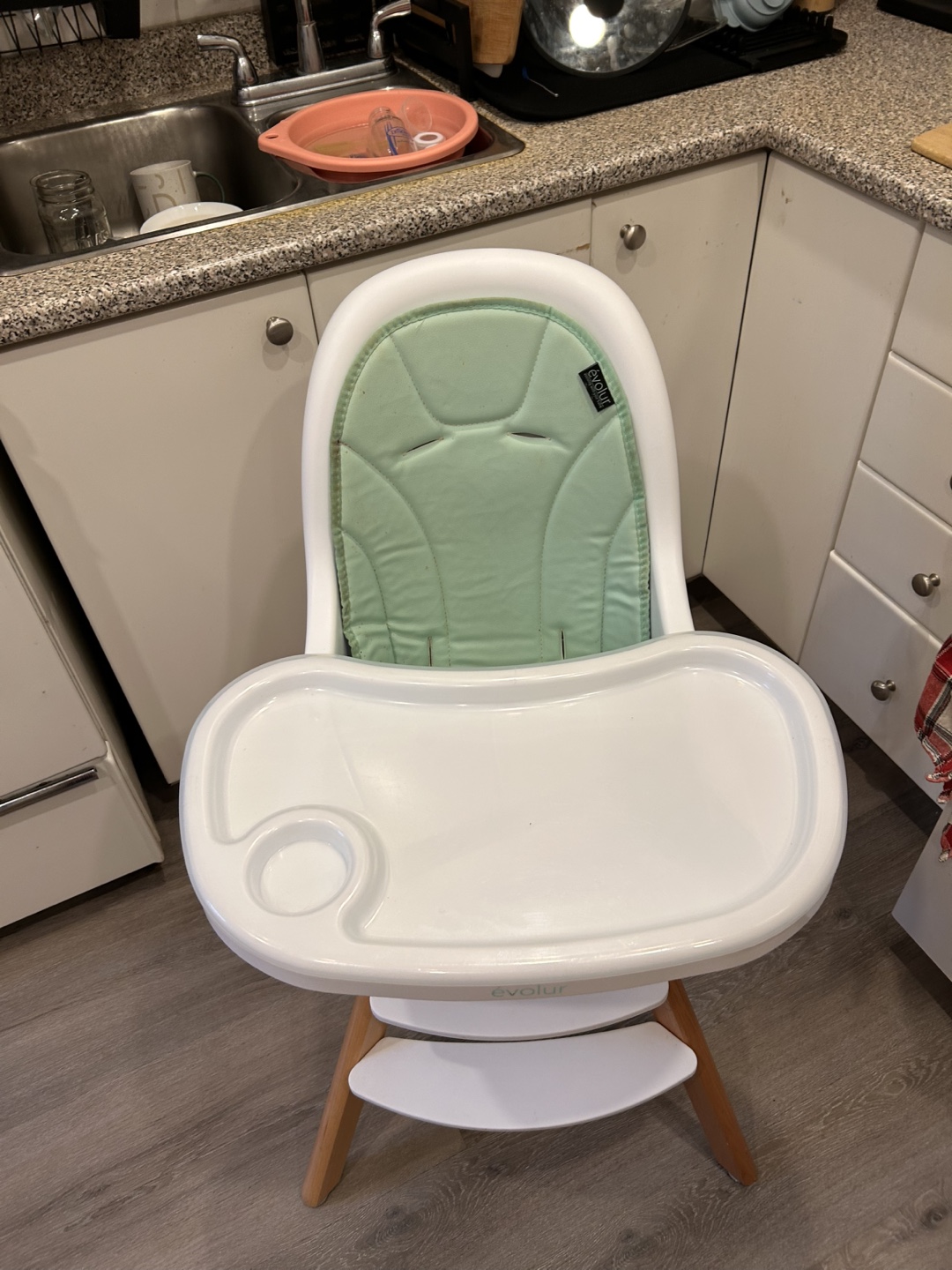 Evoluv 3-in-1 Convertible High Chair