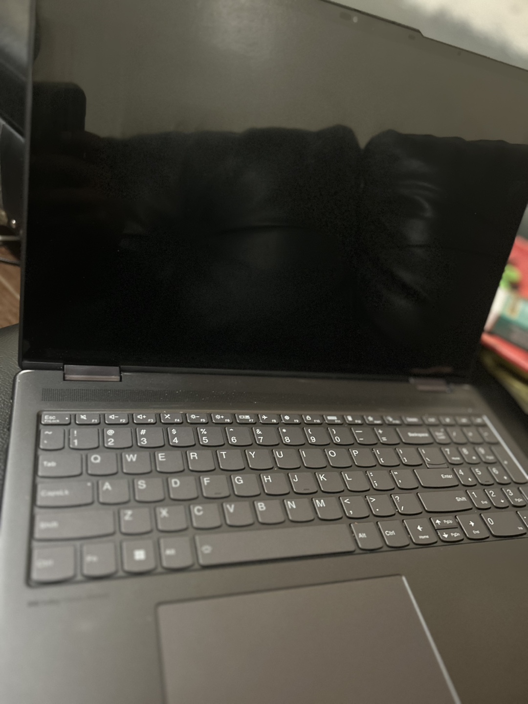16in Laptop Lenovo - photo 2
