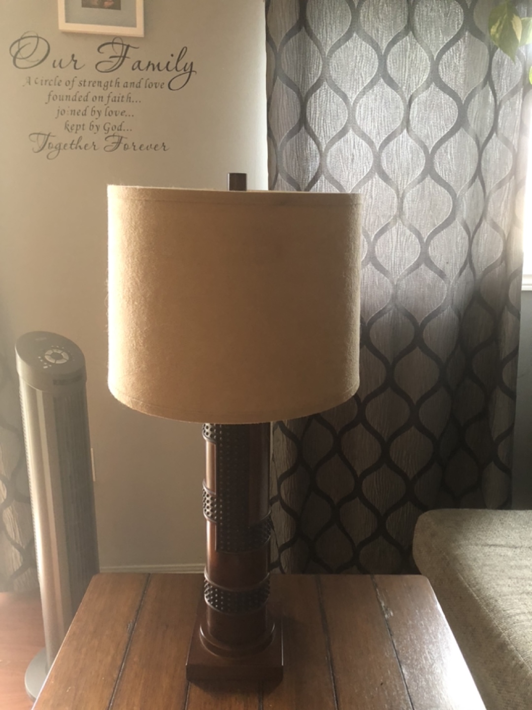 Table Lamp with Brown Base and Beige Shade - photo 2