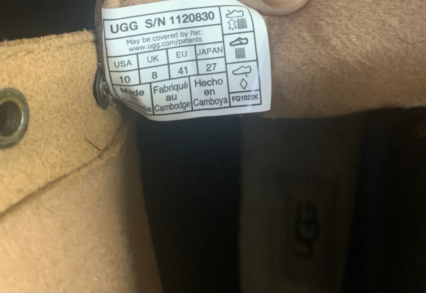 Ugg Boots sz 10 image indicator(6)