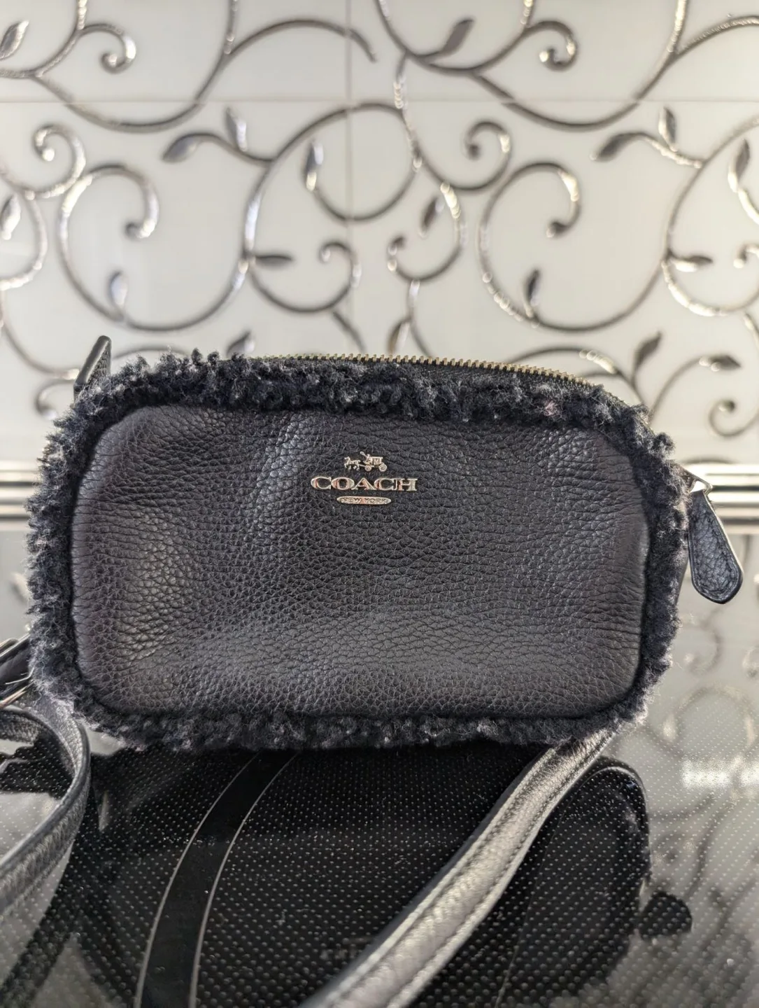 Coach Black Crossbody Bag image indicator(5)