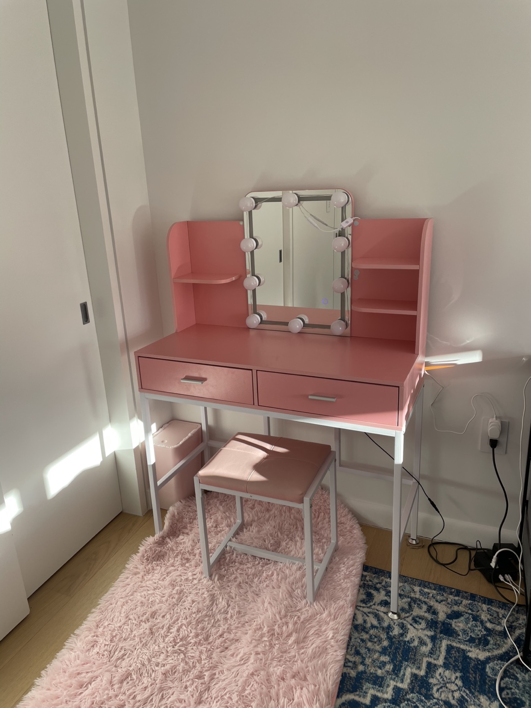 Pink Vanity Desk with Mirror and Stool - photo 2