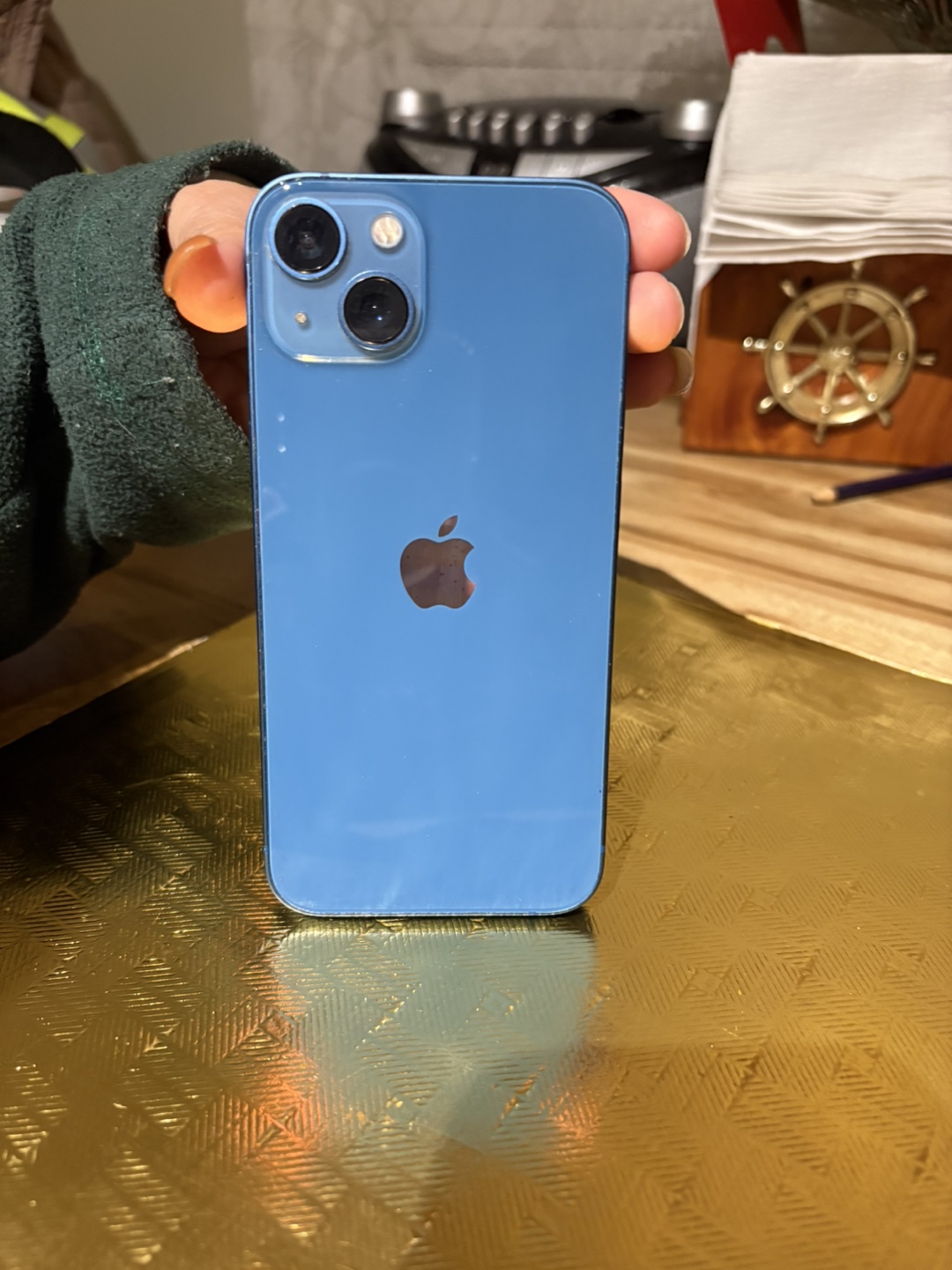 iPhone 13