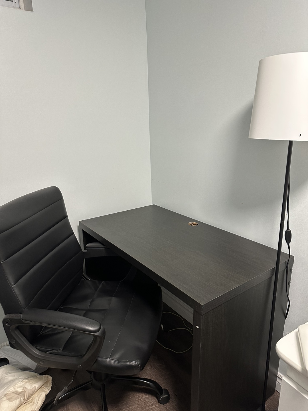 Black Desk with Office Chair - photo 2