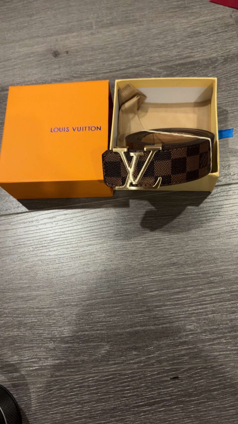 Louis Vuitton Damier Belt - photo 4