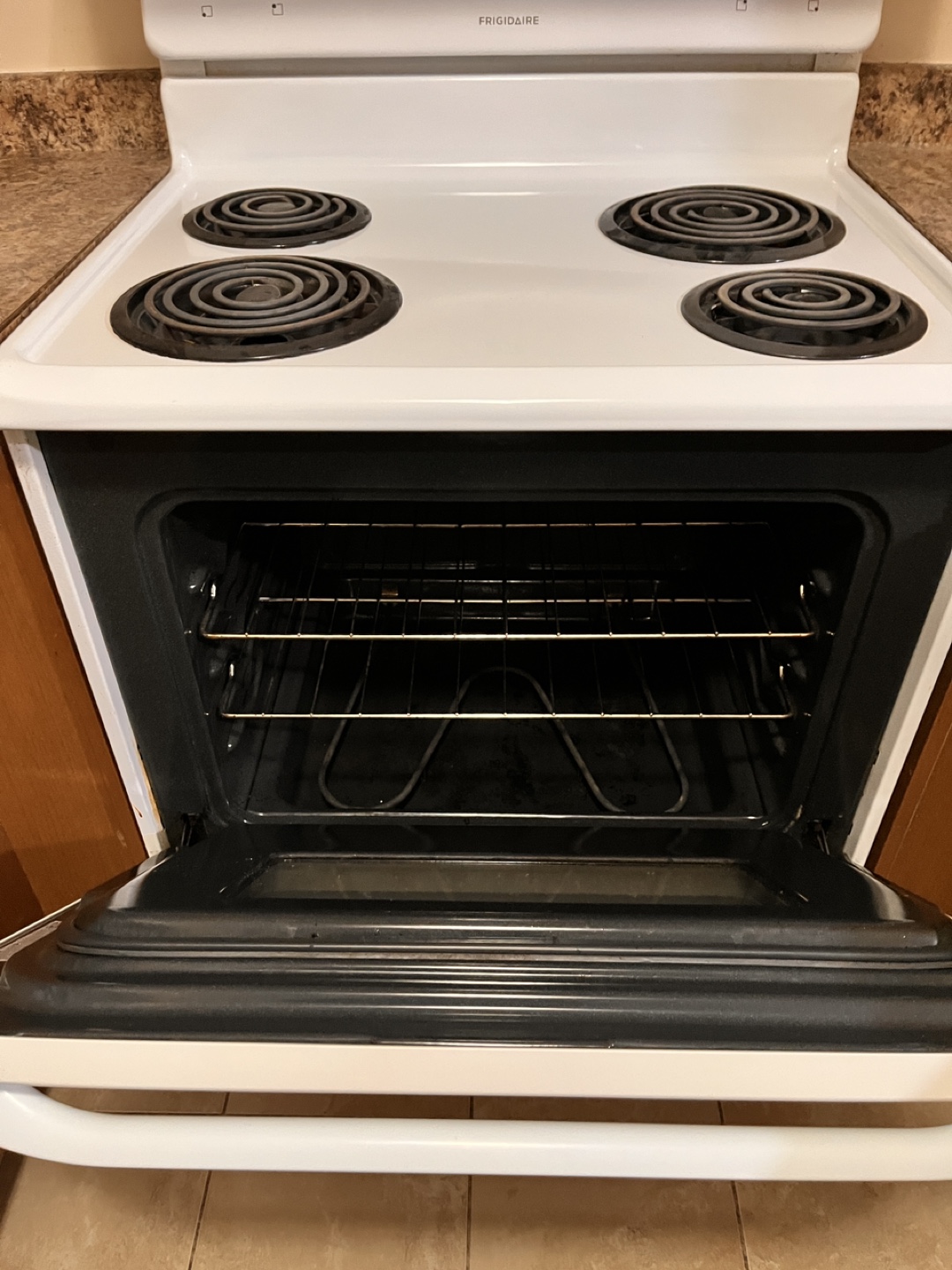 Frigidaire Fridge, Stove and Oven and Dishwasher - photo 2