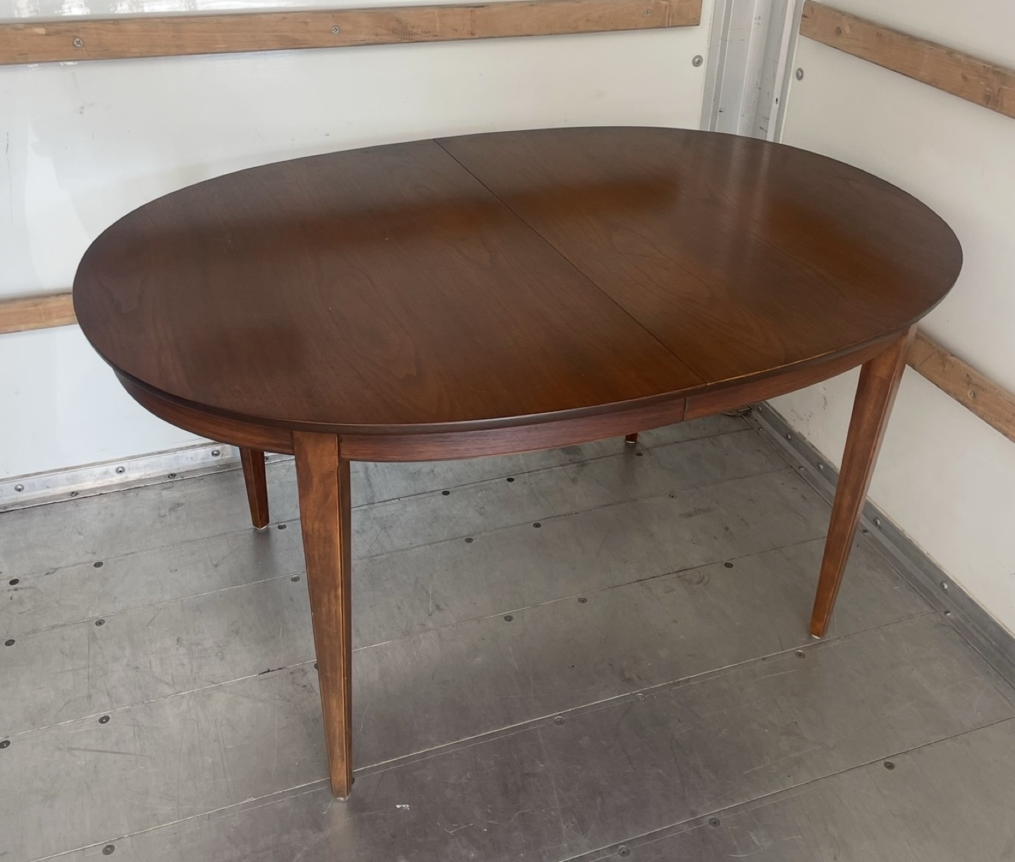 Vintage Oval Dining Table and 6 Chairs