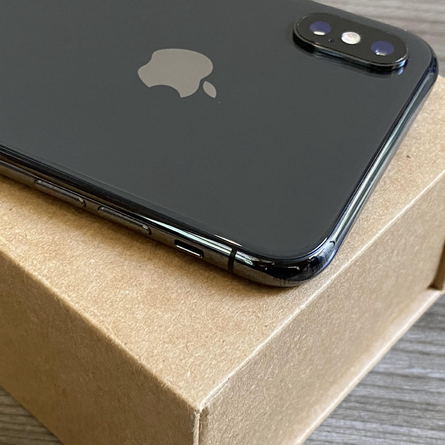 iPhone X - Black - Excellent Condition
