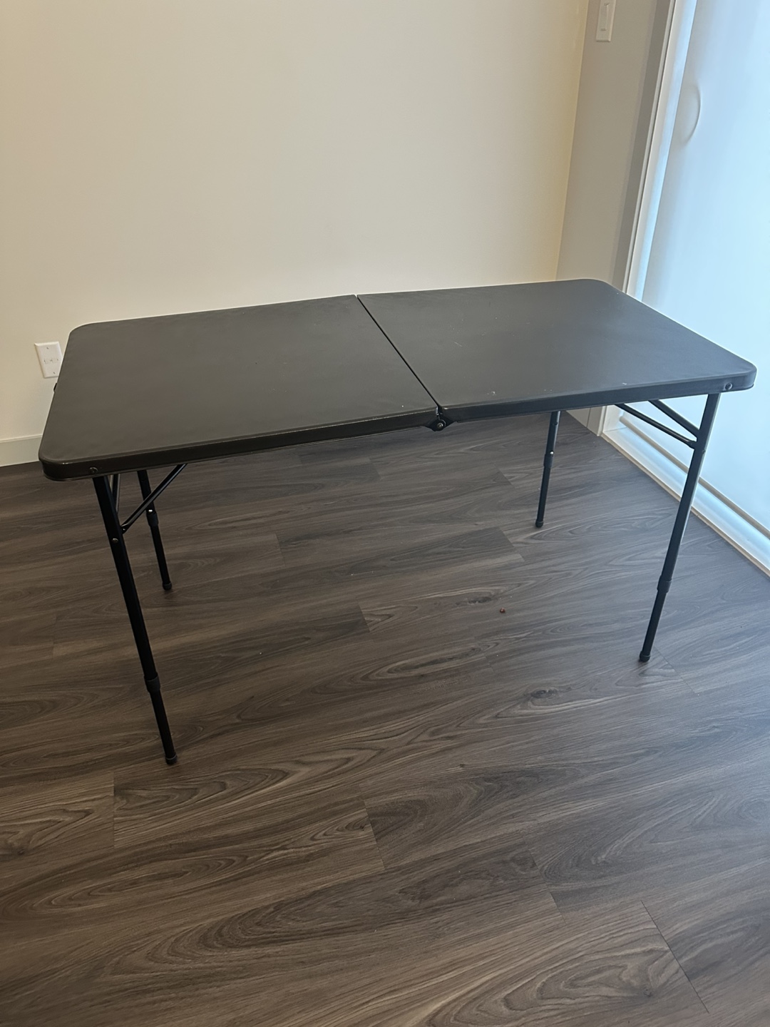 Folding Table and Office Chair - photo 2