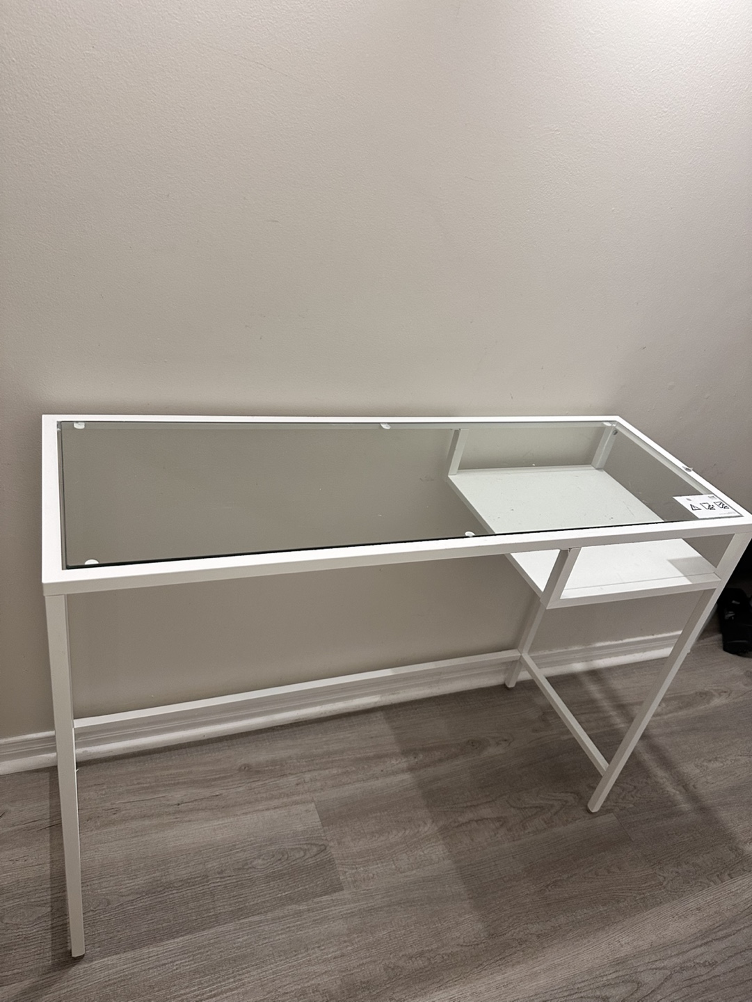 IKEA VITTSJÖ Glass White Table