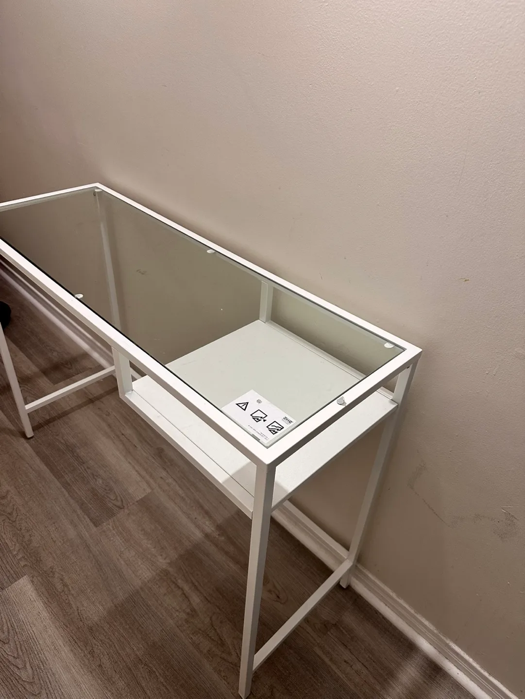 IKEA VITTSJÖ Glass White Table image indicator(3)