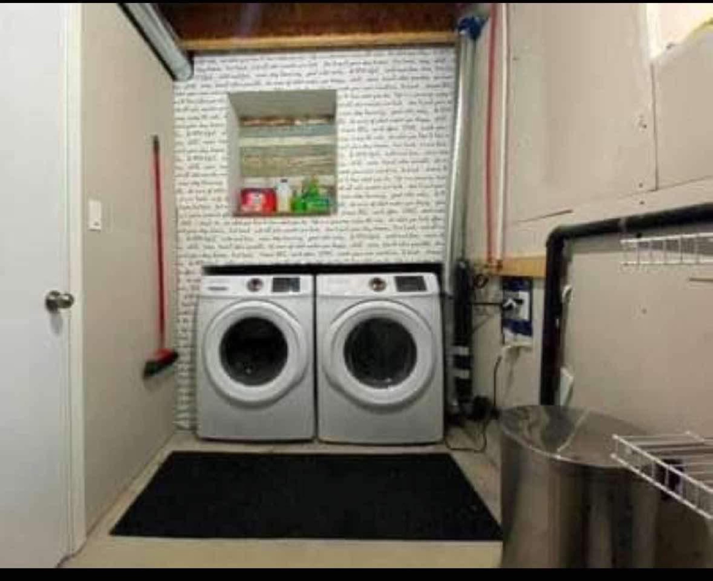 1 Bedroom Basement Available for Rent - photo 5