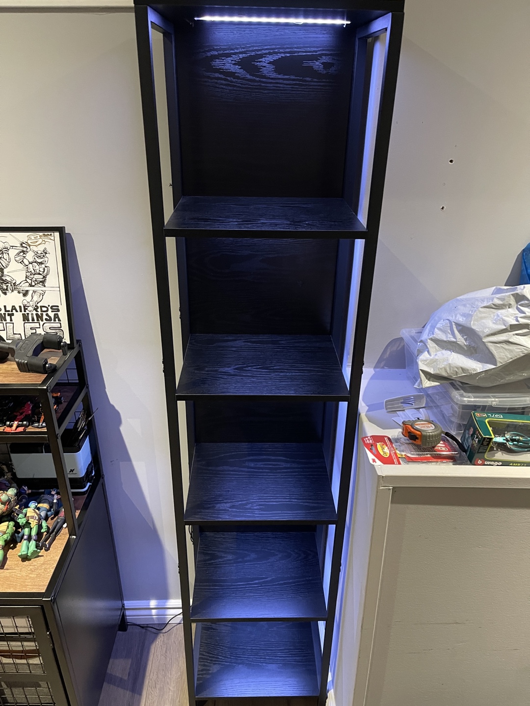 Black 5-shelf Bookcase with LED Lights
