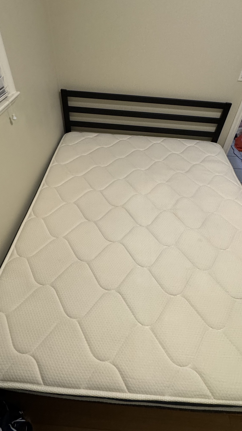 Queen Size Mattress - photo 4