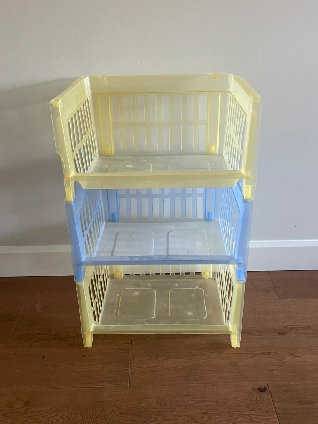 Set of 3 Stackable Storage Bins image indicator(2)