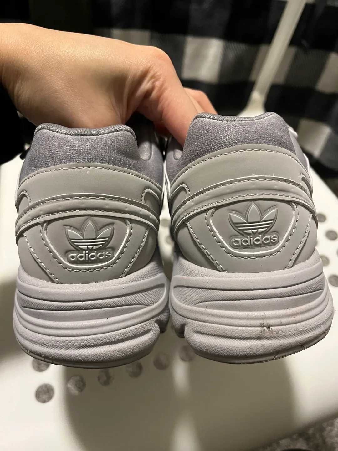 Adidas Ozweego Grey Sneakers image indicator(2)