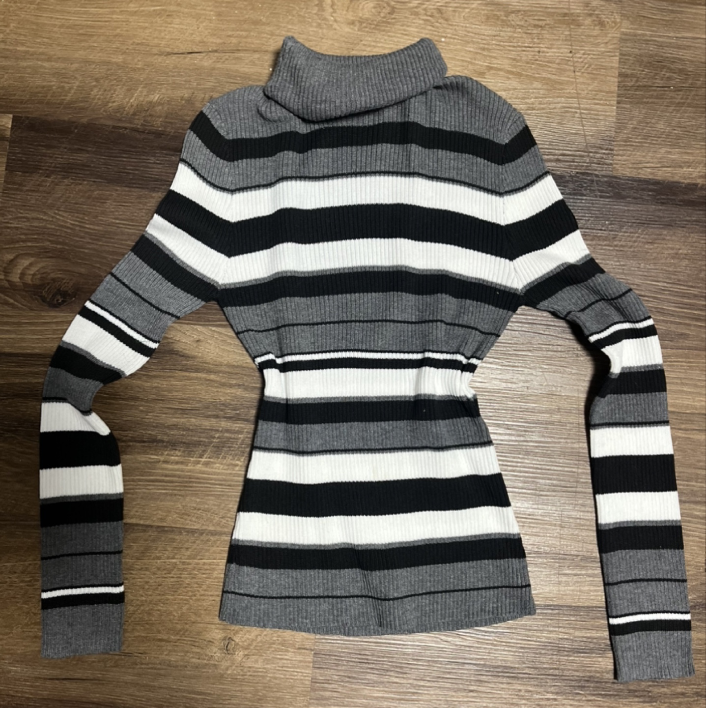 Roma Concept Striped Turtleneck Sweater
