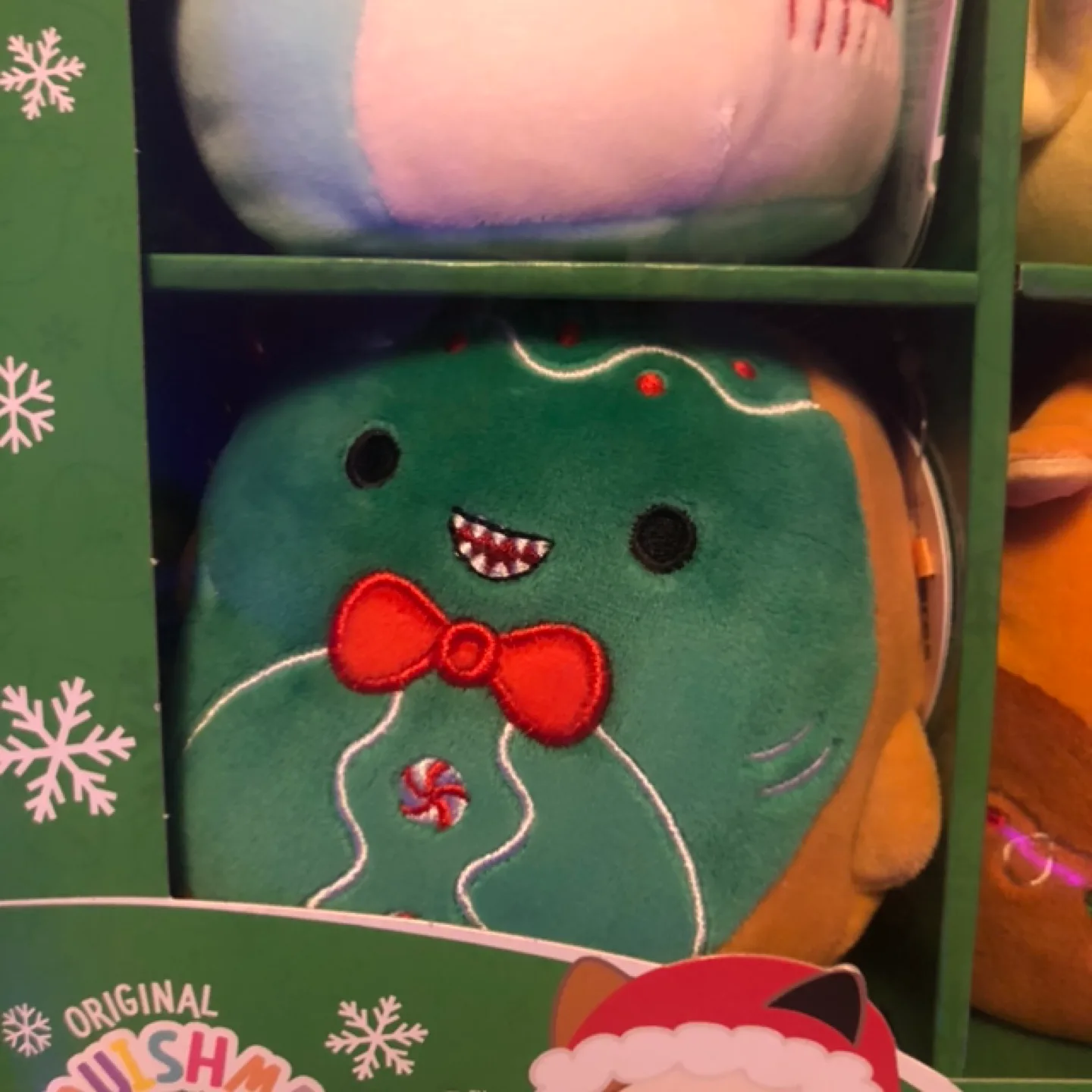 Squishmallows Holiday Christmas Collection Gift Set image indicator(5)
