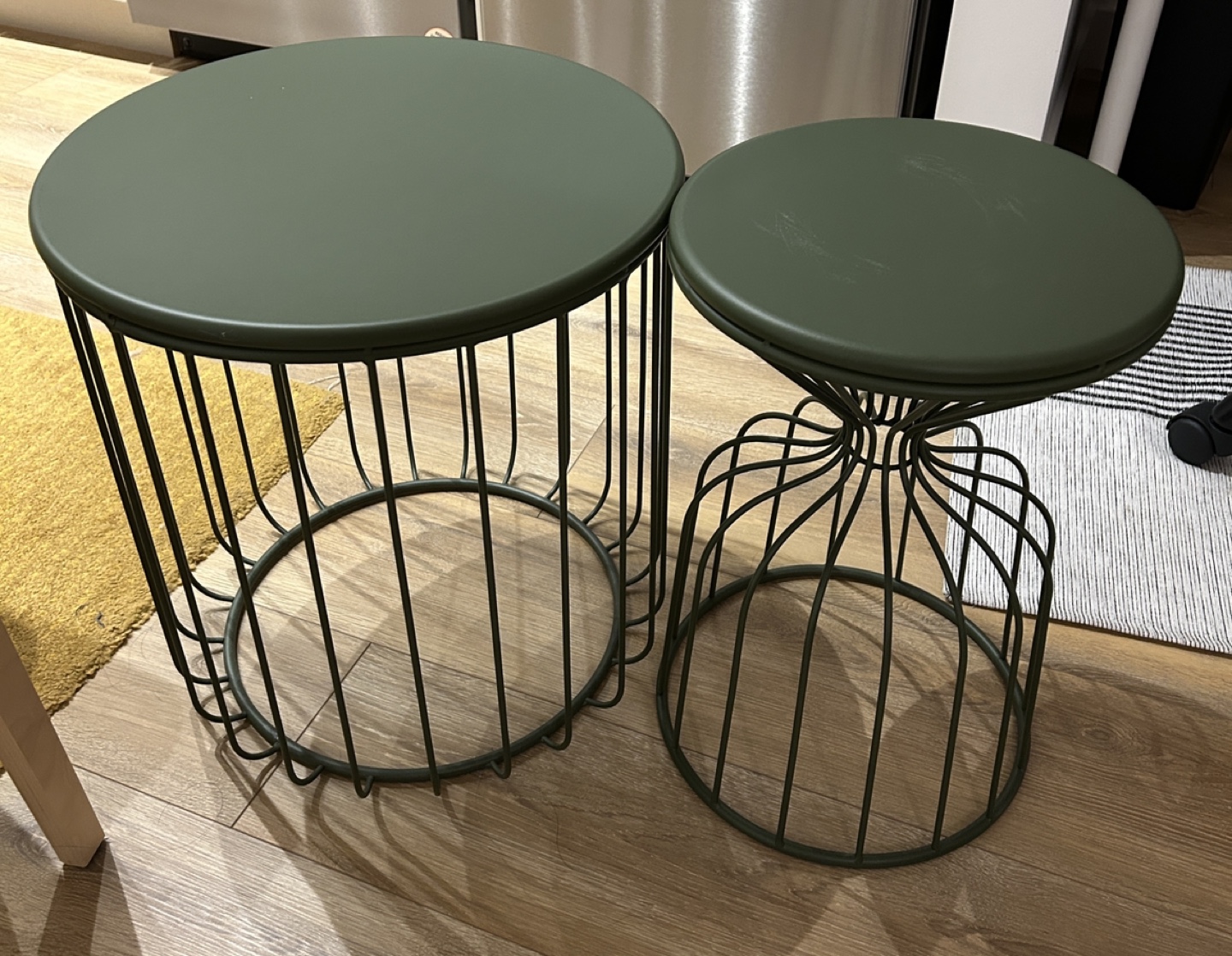 Set of Two Green Accent Tables - photo 2