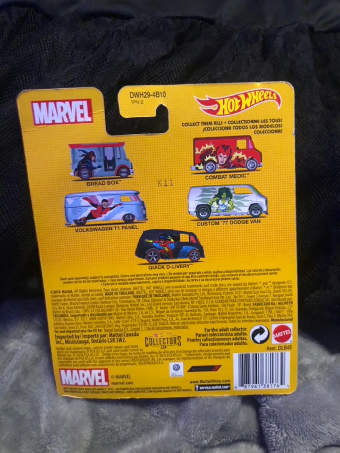 Hot Wheels Marvel Scarlet Witch Combat Medic Collectable image indicator(5)