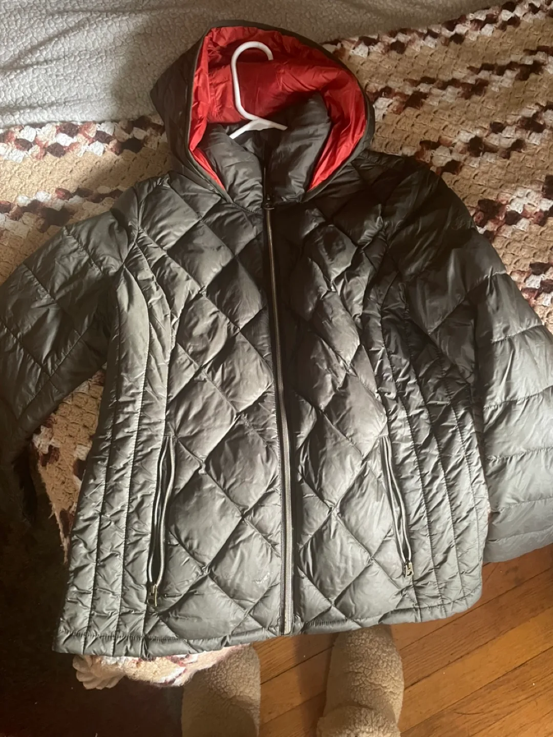 Lucky Brand & Co. Green Puffer Jacket with Orange Lining thumbnail