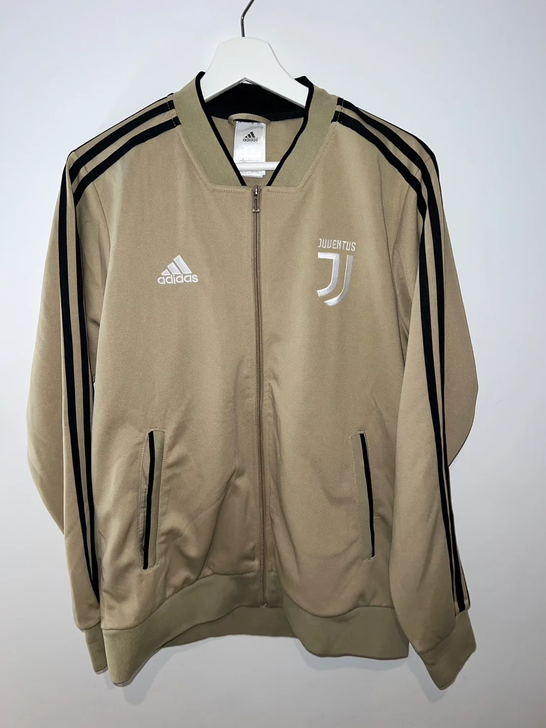 Adidas Juventus Track Jacket image indicator(4)