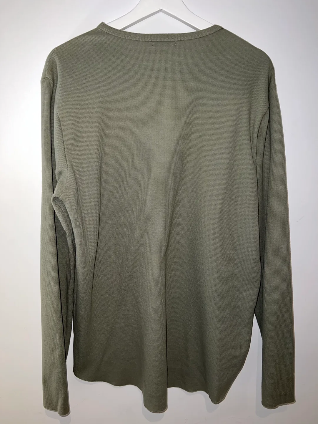 Forever 21 Men's Long Sleeve Shirt image indicator(2)