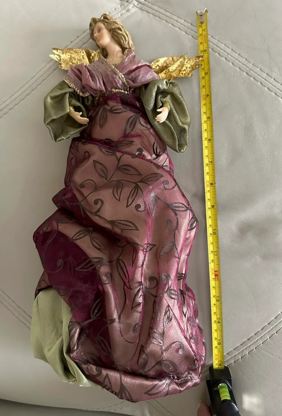 Large Angel Figurine -  Christmas Decoration image indicator(2)