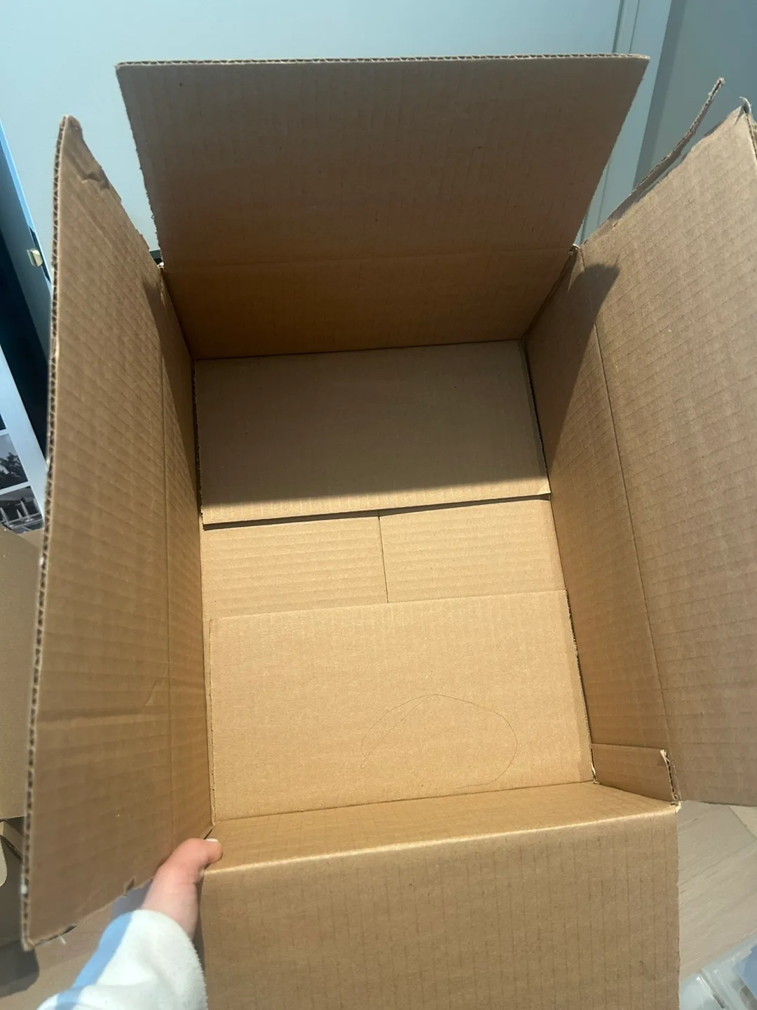 Packing/shipping Cardboard Boxes image indicator(4)