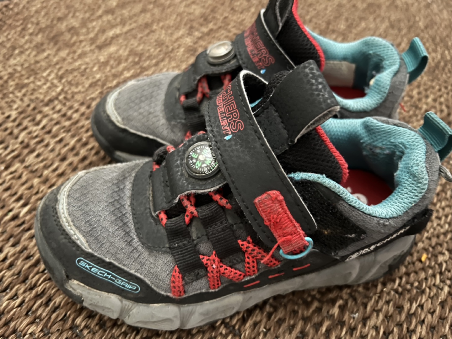 Skechers Kids Size 11 Hiking Shoes