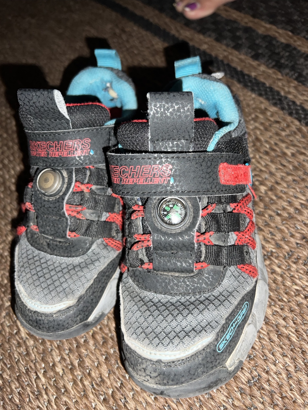 Skechers Kids Size 11 Hiking Shoes - photo 2