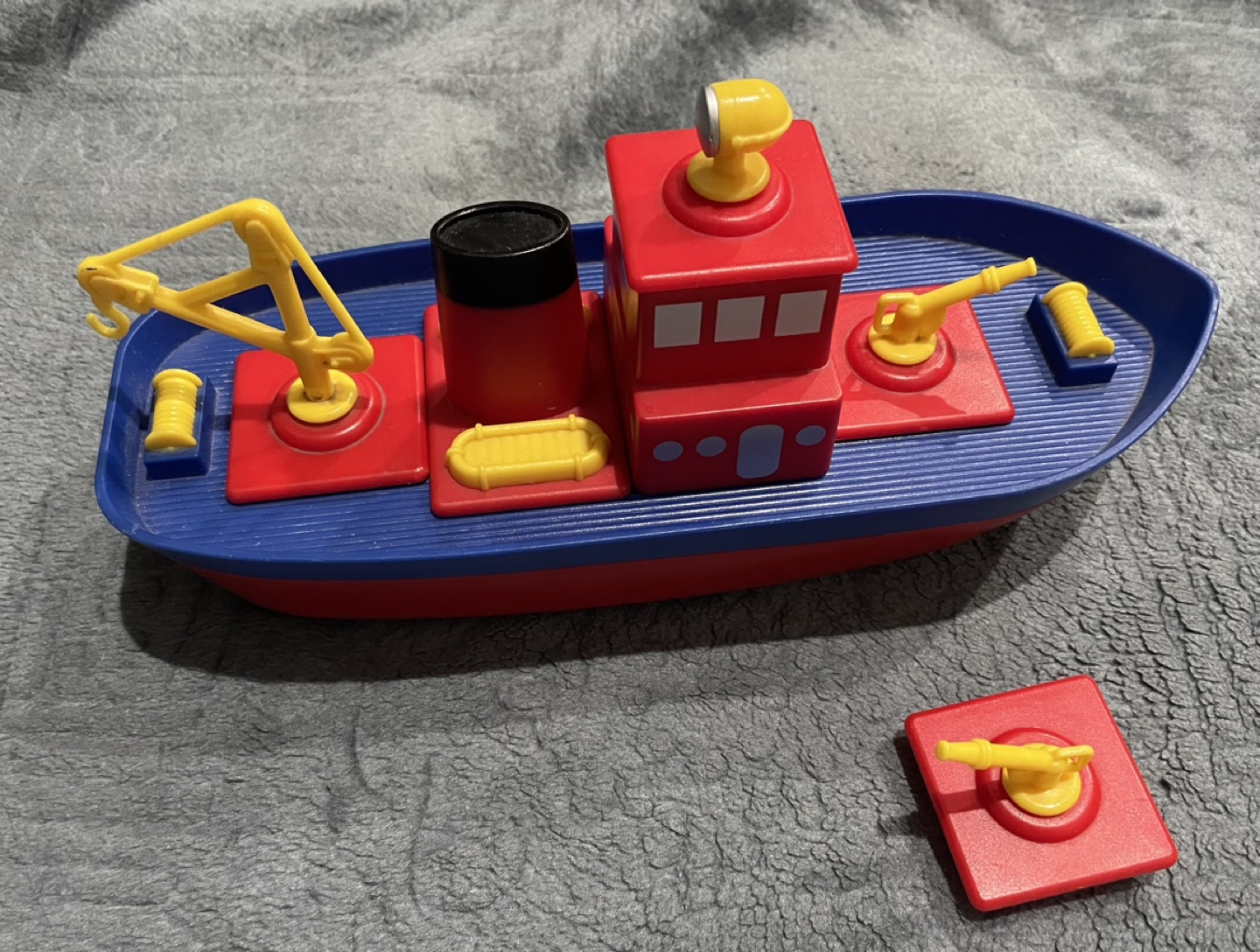 Magnetic Build-A-Boat Toy Set - photo 3