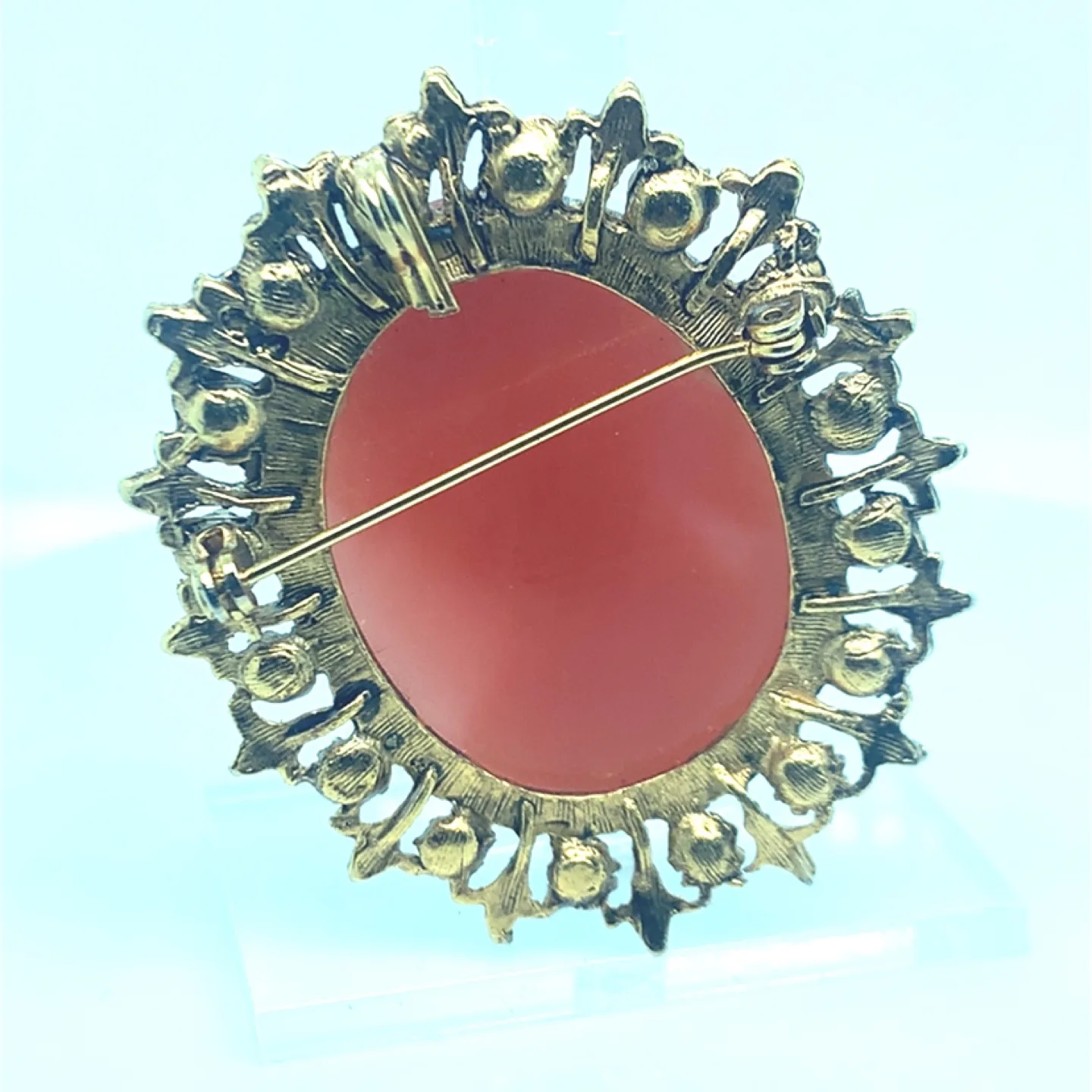 Vintage Cameo Brooch with Rhinestones image indicator(4)