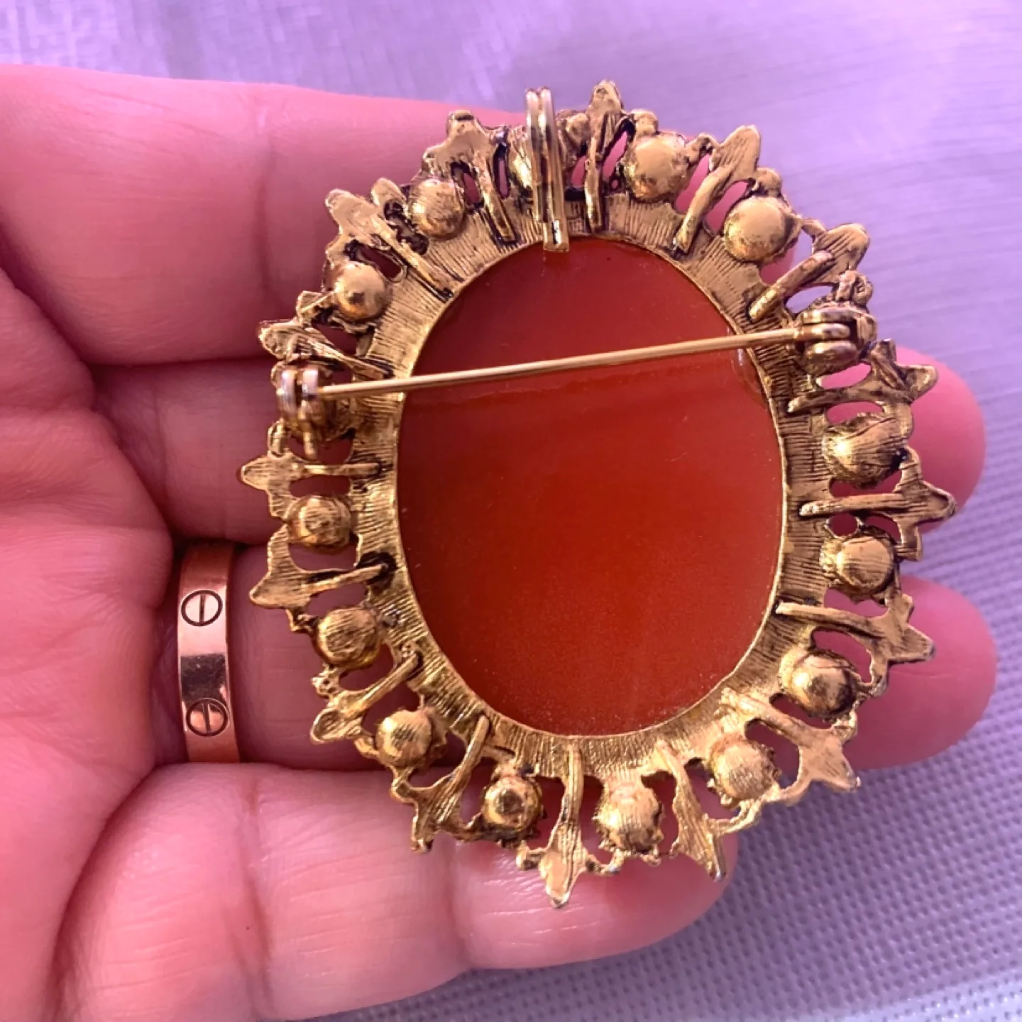 Vintage Cameo Brooch with Rhinestones image indicator(2)