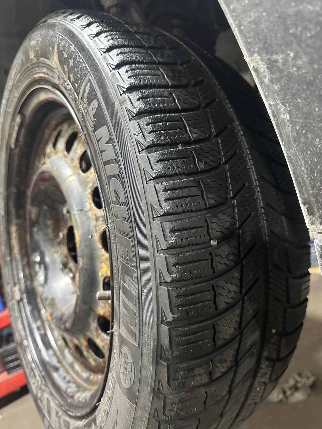 Michelin Winter Tires with Rims - photo 2