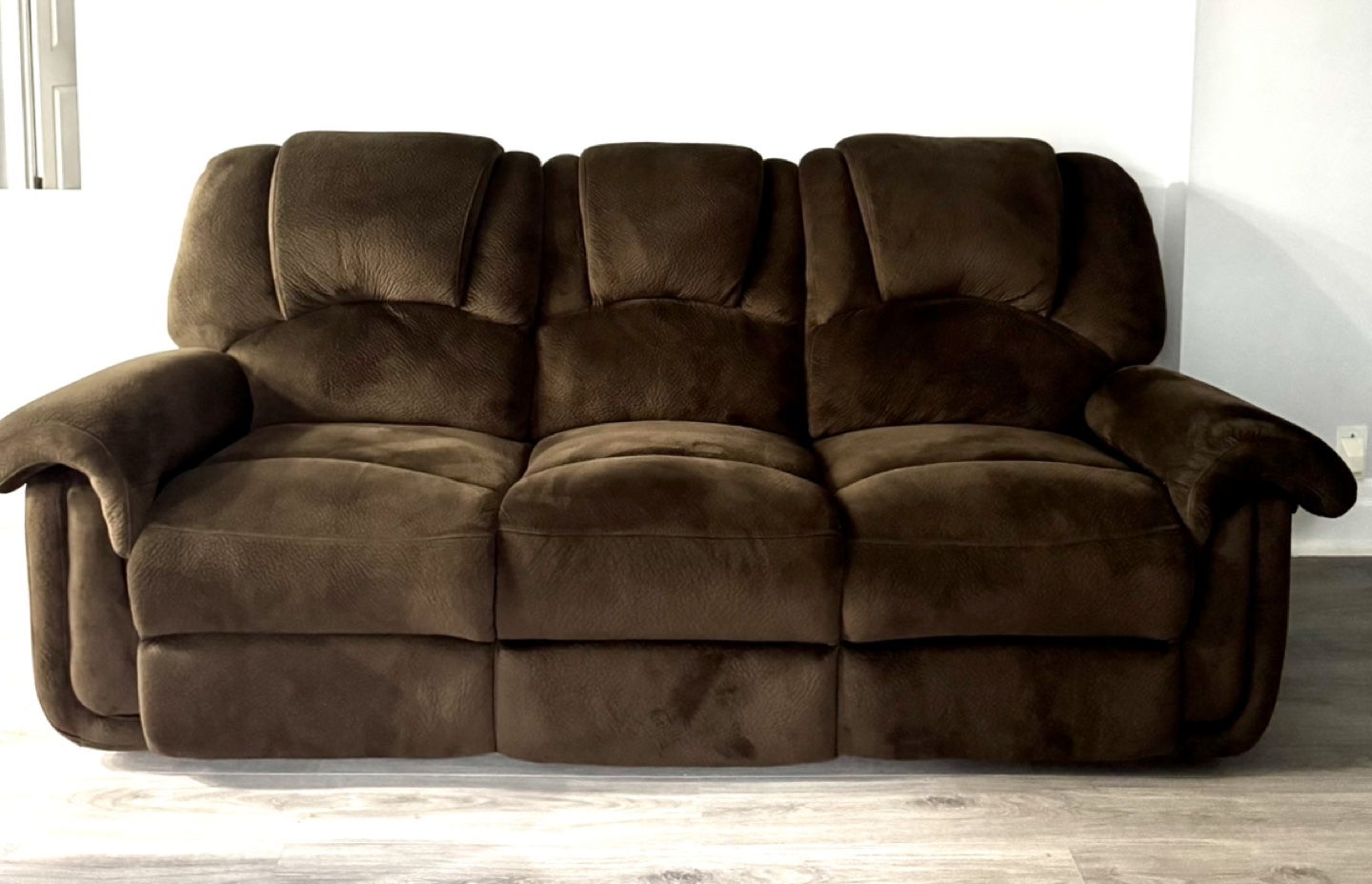 Reclining Sofa with Console set of 2