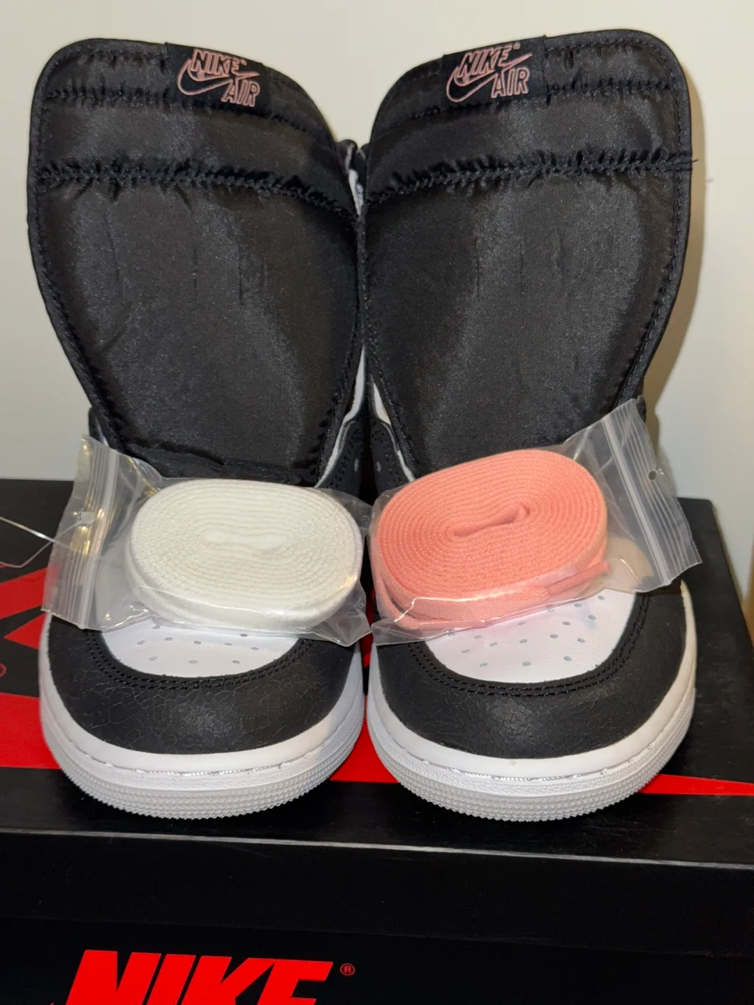 Nike Air Jordan 1 Retro High OG Stage Haze Men's Size 10.5 image indicator(6)