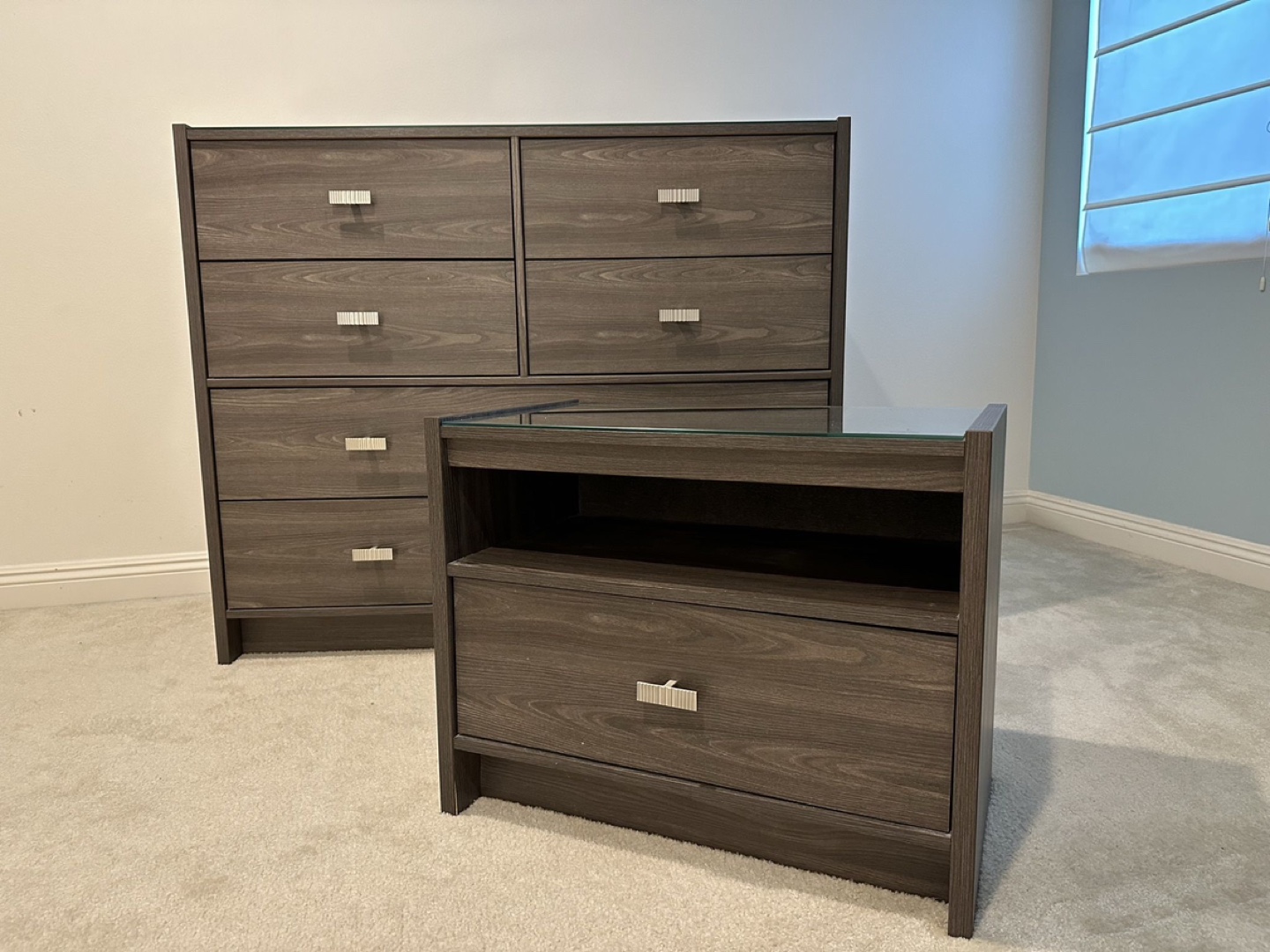 8 Drawer Dresser and Nightstand Set