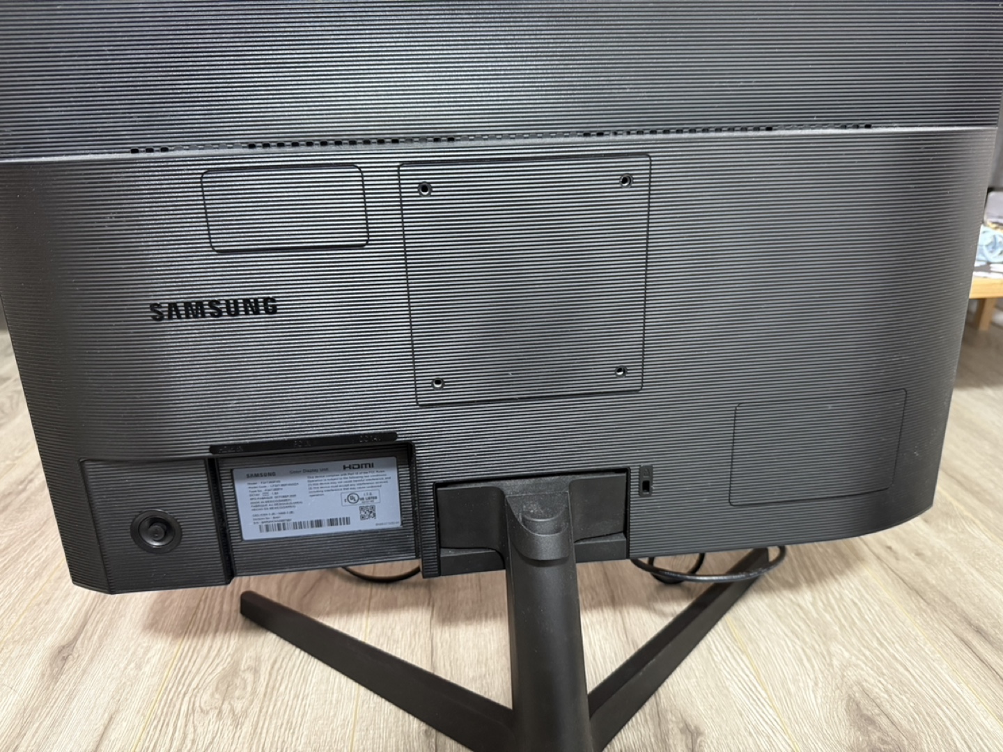 Samsung 24" Monitor - photo 2