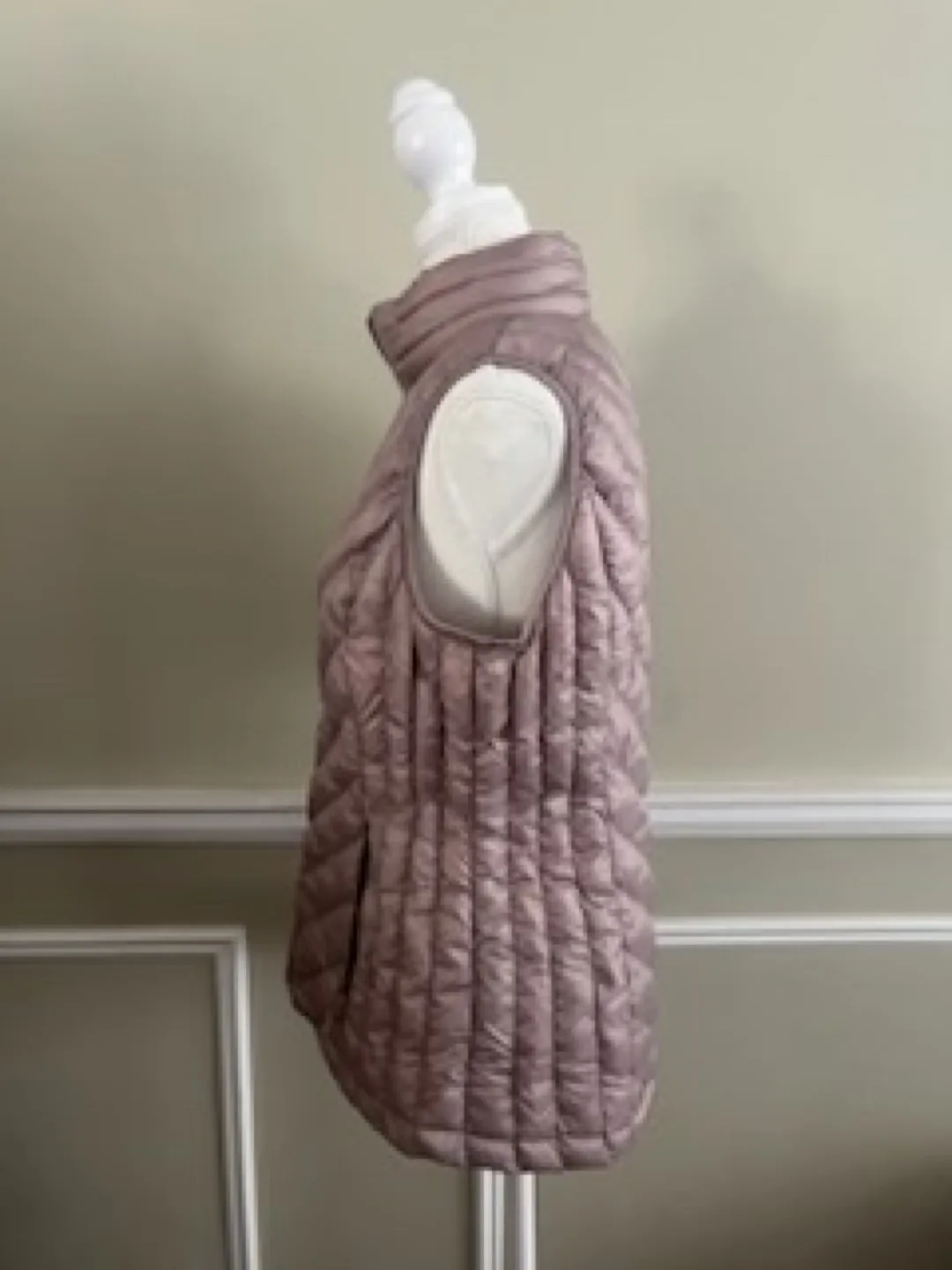 Pink Quilted Vest image indicator(2)