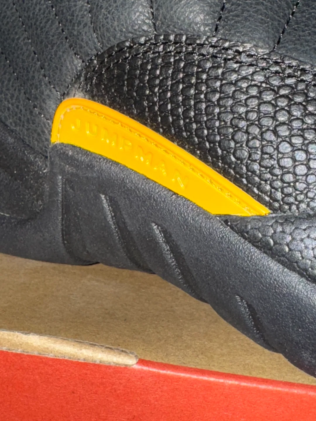 Nike Air Jordan 12 Retro Black/Taxi Men's 12 image indicator(8)