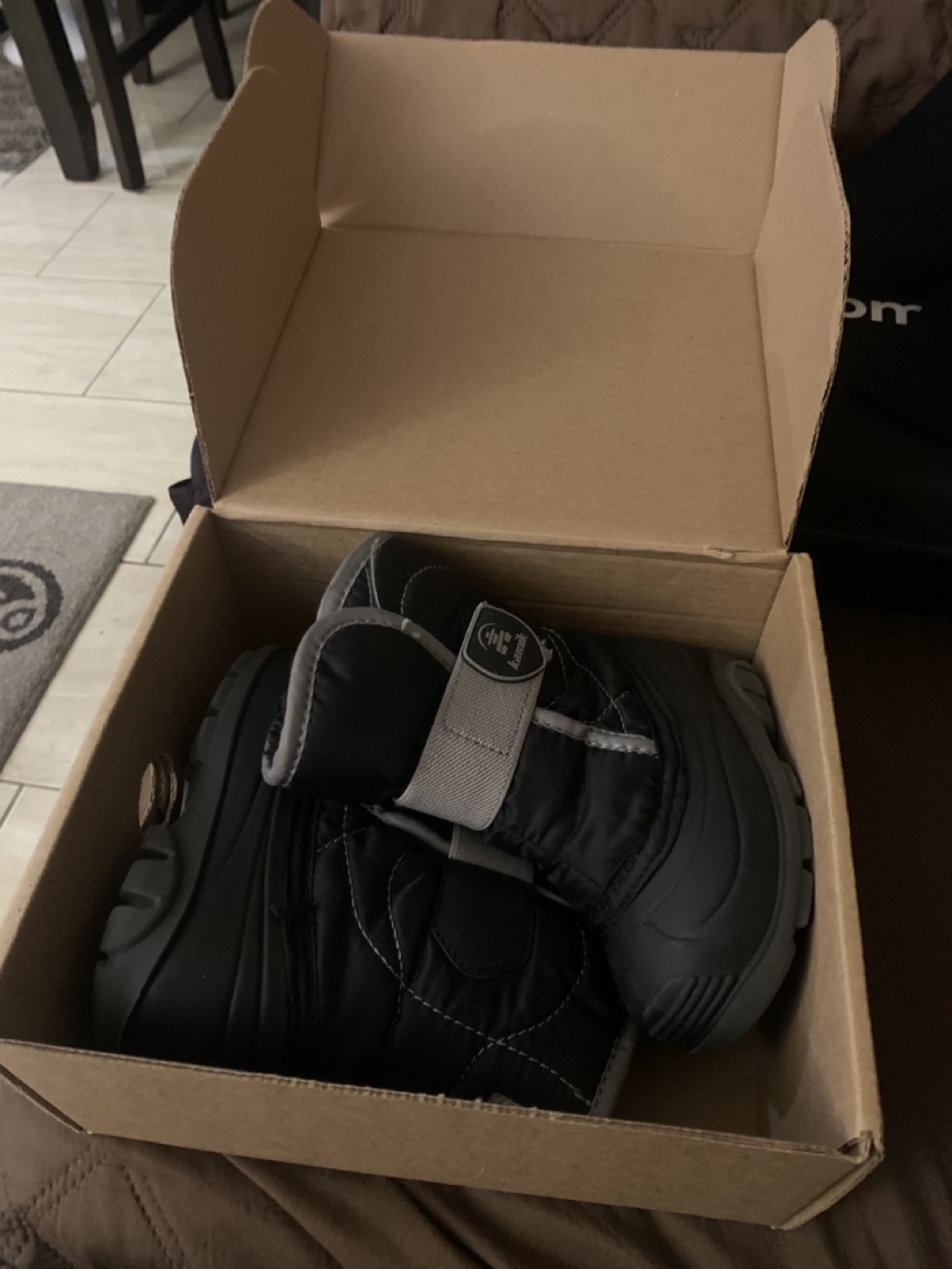 Kamik Snowbug 3 Winter Boots Size 6 (TODDLER) - photo 5