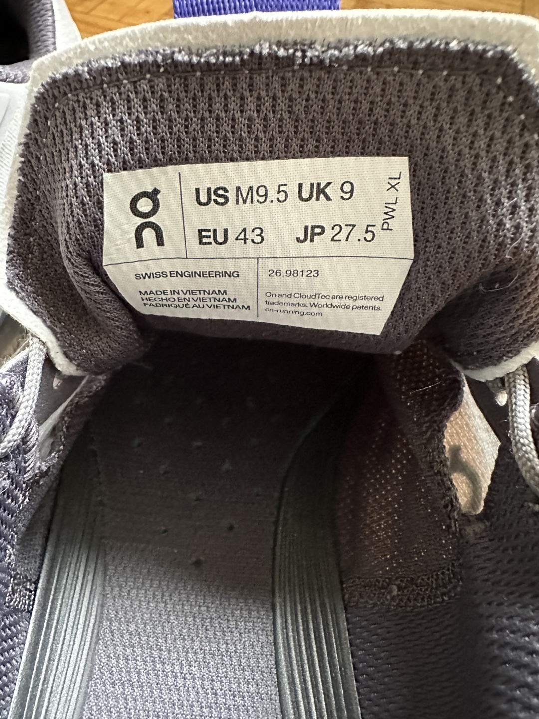 On Running Cloudstratus Running Shoes - photo 3