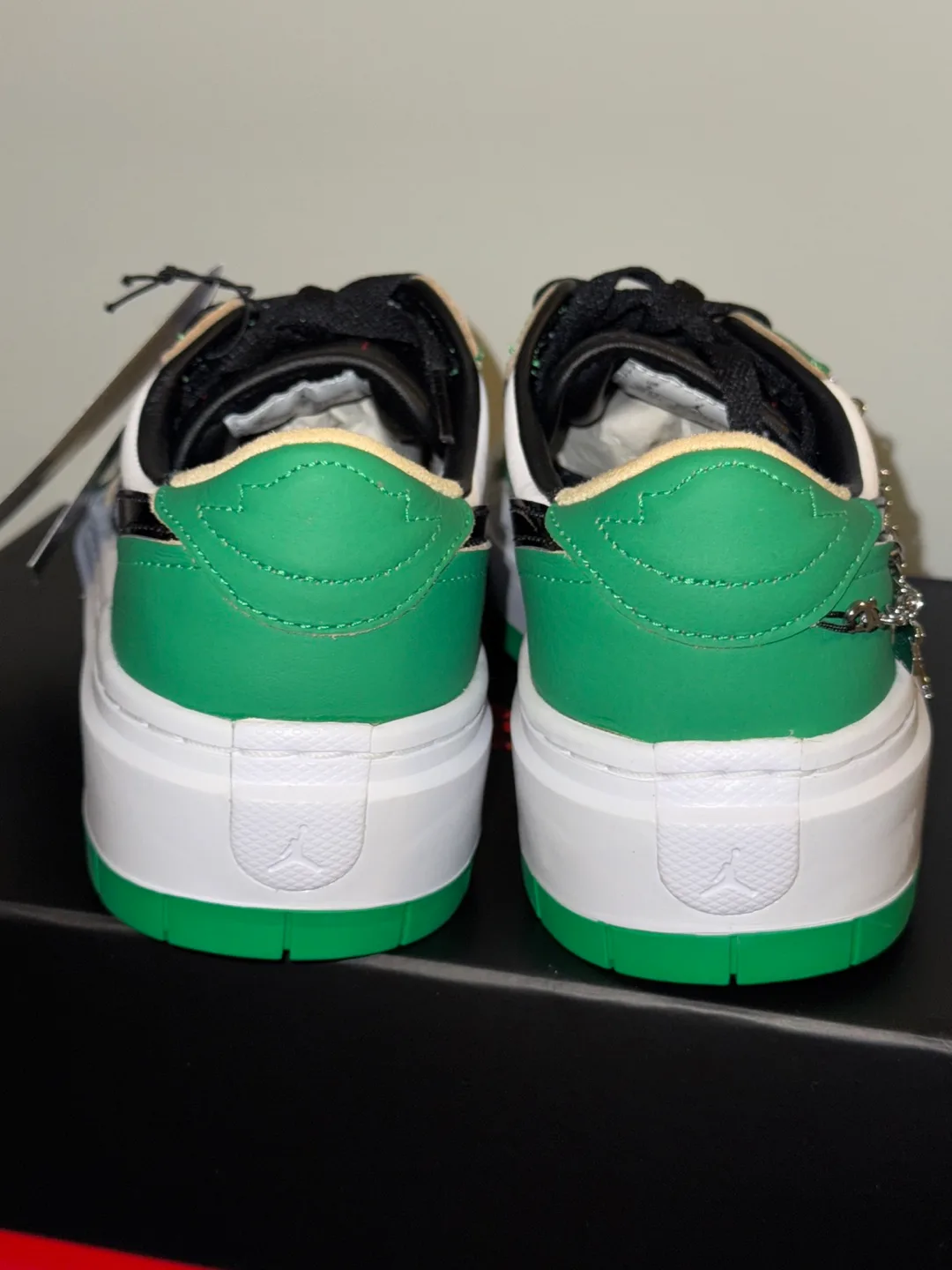 Nike Air Jordan 1 Elevate Low SE Lucky Green Women's 9 image indicator(5)
