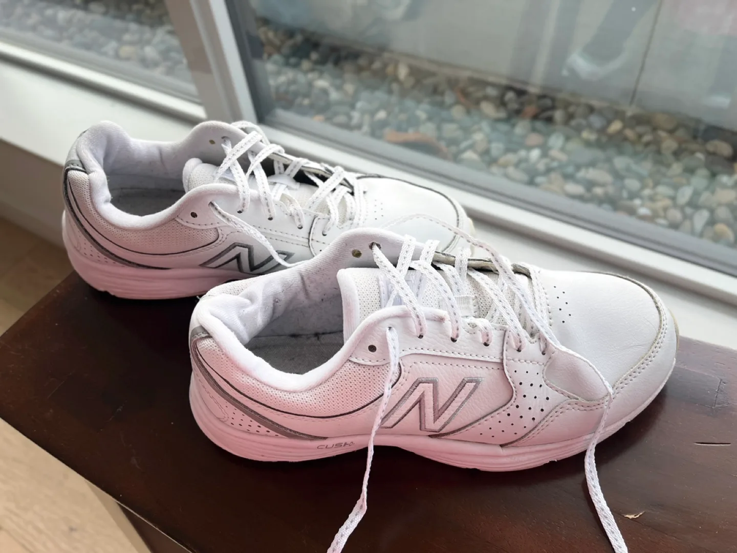 New Balance White Running Shoes image indicator(2)
