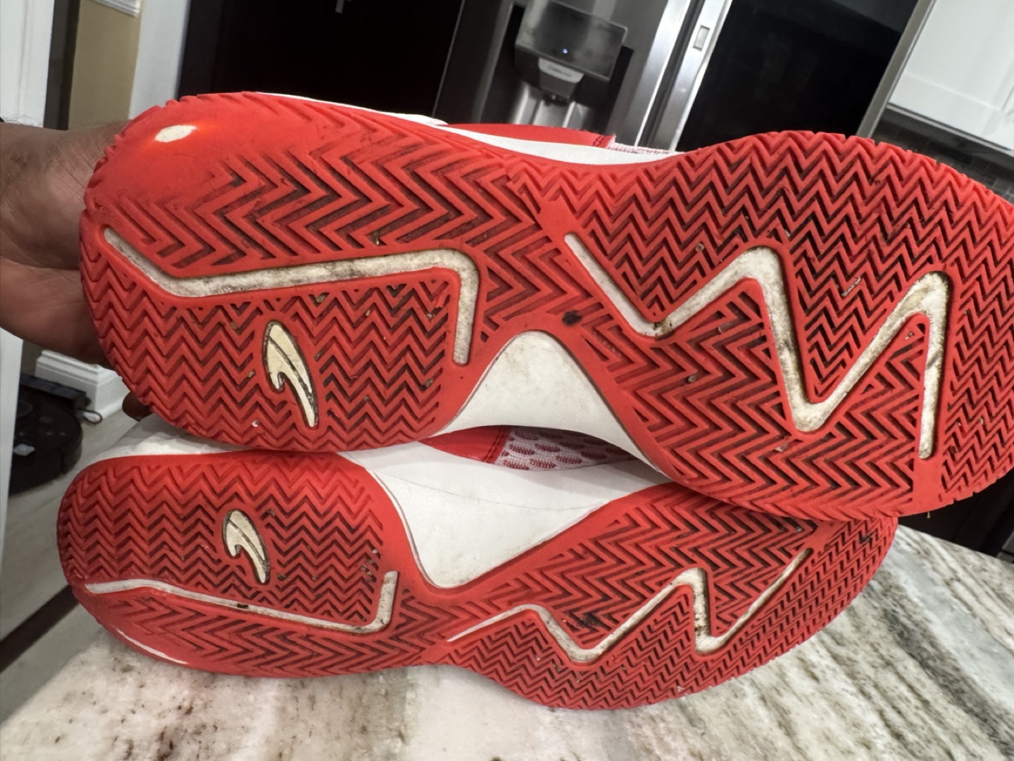 And1 Men's Red Basketball Shoes - photo 3