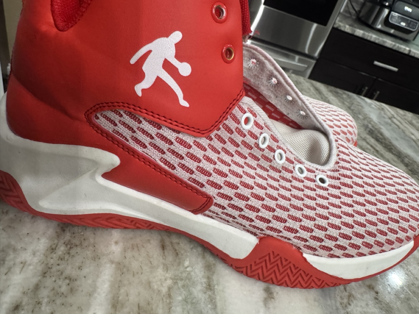 And1 Men's Red Basketball Shoes - photo 5