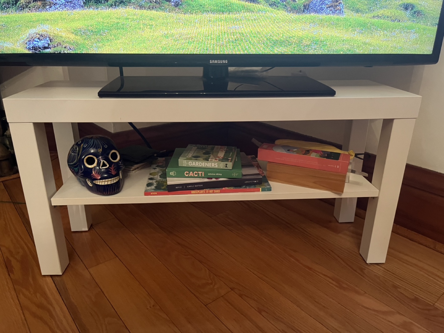 Tv stand (ikea) - photo 2